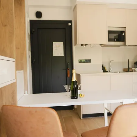 Apartment Azure Homes