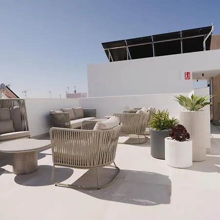 Azure Homes Apartament *